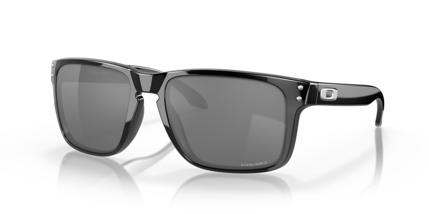OAKLEY — 2